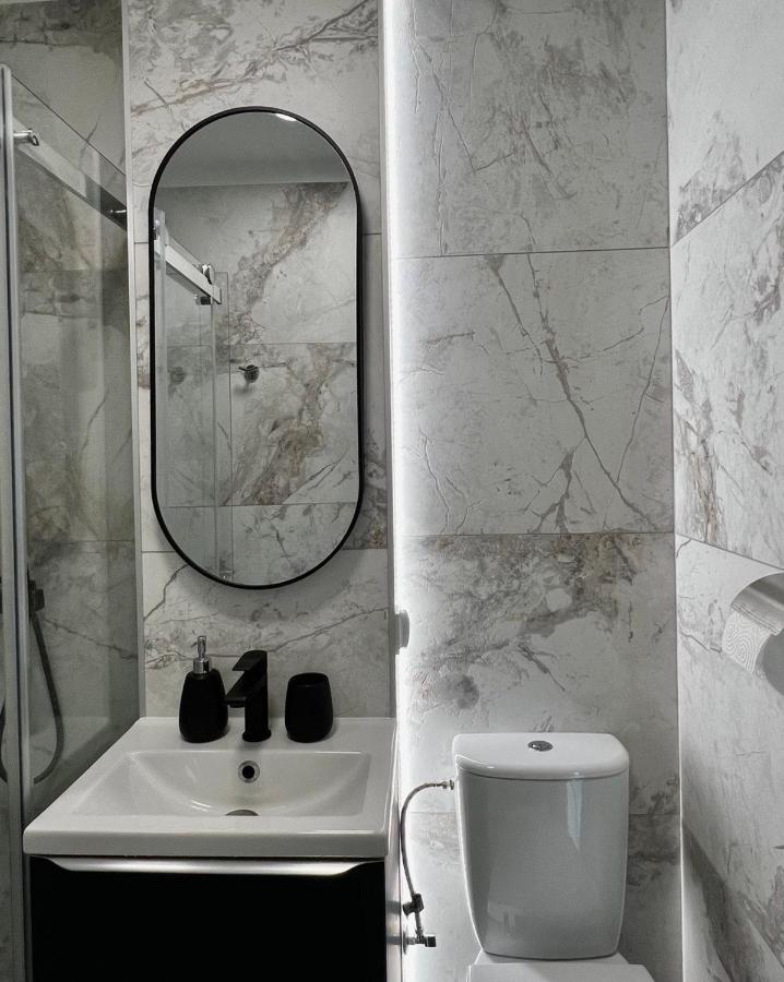Mirovski Apartment วอร์ซอ ภายนอก รูปภาพ