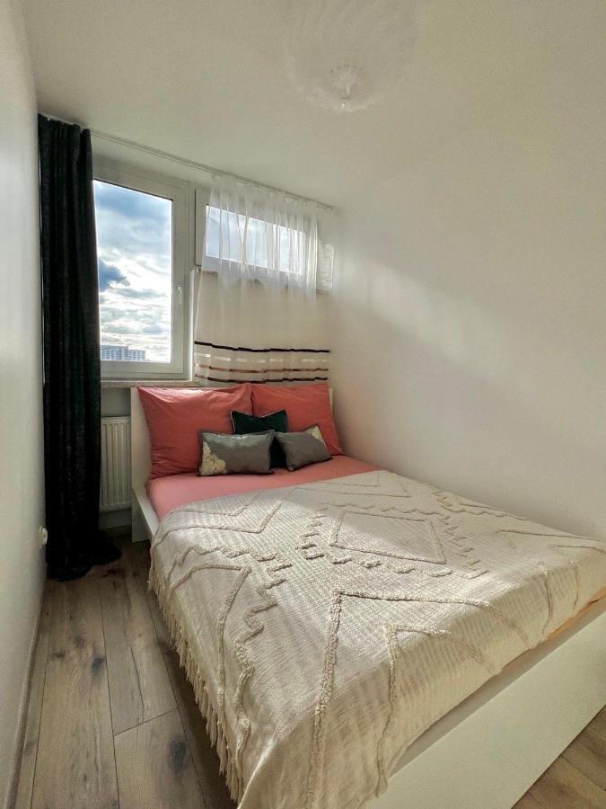 Mirovski Apartment วอร์ซอ ภายนอก รูปภาพ